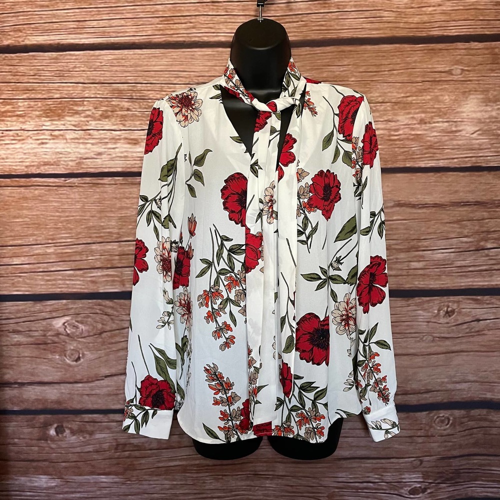 Blouse M Bar III Long Sleeve Floral V Neck Flowing Red Top Shirt Workwear